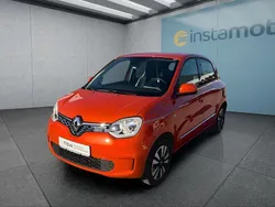 Orange Gebraucht 2022 Renault Twingo Kleinwagen | 13.399 € (Etwas zu teuer)