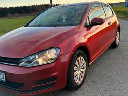Rot Gebraucht 2014 VW Golf VII Kleinwagen | 6.300 € (Fairer Preis)