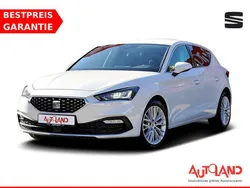 Weiß Gebraucht 2020 Seat Leon XCELLENCE Limousine | 21.950 € (Etwas zu teuer)