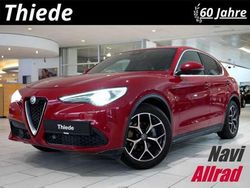 Rosso alfa Gebraucht 2019 Alfa Romeo Stelvio SUV | 19.450 € (Fairer Preis)