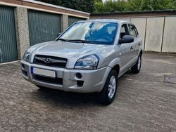 Silber Gebraucht 2009 Hyundai Tucson GLS SUV | 3.000 € (Superpreis)