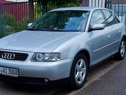 Silber Gebraucht 2000 Audi A3 Limousine | 4.500 €