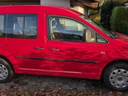 Rot Gebraucht 2009 VW Caddy Life Van / Kleinbus | 8.000 €