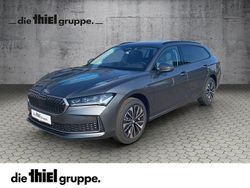 Grau Neu 2025 Skoda Superb Selection Kombi | 48.980 € (Etwas zu teuer)