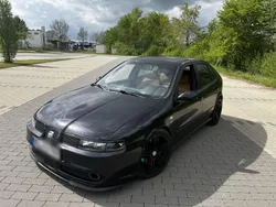Schwarz Gebraucht 2005 Seat Leon Kleinwagen | 6.600 €