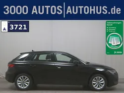 Brillantschwarz Gebraucht 2022 Audi A3 Sportback Basis Limousine | 17.980 € (Superpreis)