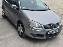 Silber Gebraucht 2006 VW Polo Limousine | 3.300 € (Etwas zu teuer)