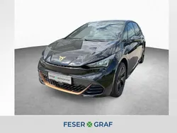 Schwarz Neu 2025 Cupra Born Kleinwagen | 39.490 € (Guter Preis)