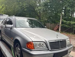 Silber Gebraucht 1999 Mercedes C220 Kombi | 2.800 € (Guter Preis)