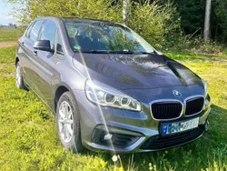 Grau Gebraucht 2015 BMW 216 Active Tourer Sport Line Van / Kleinbus | 10.999 € (Fairer Preis)