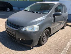 Grau Gebraucht 2005 VW Fox Basis Kleinwagen | 688 € (Superpreis)
