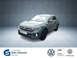 Blau Neu 2025 VW T-Roc R-line SUV | 45.720 € (Etwas zu teuer)