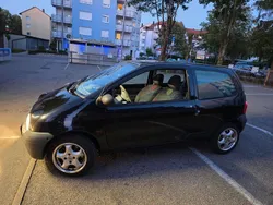 Schwarz Gebraucht 2001 Renault Twingo Initiale Kleinwagen | 1.100 € (Fairer Preis)