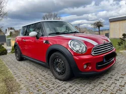Rot Gebraucht 2011 Mini Cooper Kleinwagen | 6.999 € (Fairer Preis)