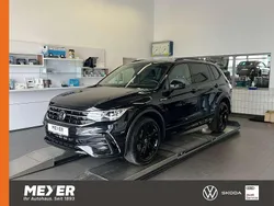 Deep black perleffekt Gebraucht 2024 VW Tiguan Allspace R-line SUV | 46.990 € (Teuer)