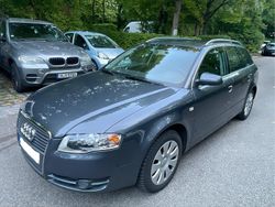 Grau Gebraucht 2006 Audi A4 Kombi | 2.450 € (Fairer Preis)