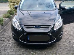 Schwarz Gebraucht 2015 Ford Grand C-Max Van / Kleinbus | 5.999 € (Guter Preis)