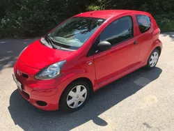 Rot Gebraucht 2009 Toyota Aygo Kleinwagen | 2.500 € (Fairer Preis)
