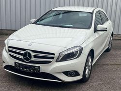 Weiß Gebraucht 2015 Mercedes A180 Kleinwagen | 13.500 € (Fairer Preis)