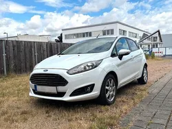 Weiß Gebraucht 2013 Ford Fiesta Trend Kleinwagen | 4.165 € (Guter Preis)