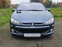 Grau Gebraucht 2005 Peugeot 206 CC Filou Cabrio | 1.350 € (Fairer Preis)