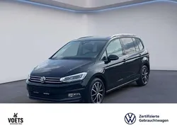 Schwarz Gebraucht 2016 VW Touran Allstar Van / Kleinbus | 15.988 € (Fairer Preis)