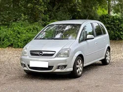 Silber Gebraucht 2010 Opel Meriva Van / Kleinbus | 3.450 € (Guter Preis)