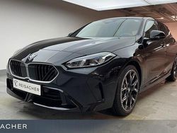 Saphirschwarz Neu 2025 BMW 120 Performance Kleinwagen | 37.490 € (Fairer Preis)