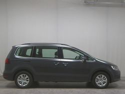 Grau Gebraucht 2020 VW Sharan Comfortline Van / Kleinbus | 18.480 € (Superpreis)