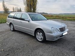 Silber Gebraucht 2021 Mercedes 280 Limousine | 4.250 €