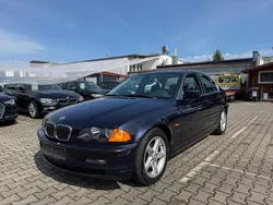 Blau Gebraucht 1998 BMW 323 Sport Line Limousine | 4.950 € (Fairer Preis)