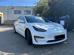 Weiß Gebraucht 2022 Tesla Model 3 Performance Limousine | 32.499 € (Fairer Preis)