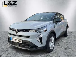 Grau Gebraucht 2025 Renault Captur Evolution SUV | 24.480 € (Fairer Preis)