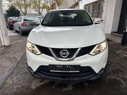 Weiß Gebraucht 2017 Nissan Qashqai SUV | 11.900 € (Guter Preis)