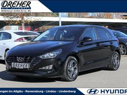 Schwarz Gebraucht 2021 Hyundai i30 Edition 30 Kleinwagen | 16.490 € (Etwas zu teuer)