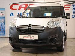 Weiß Gebraucht 2012 Opel Combo Van / Kleinbus | 5.899 € (Etwas zu teuer)