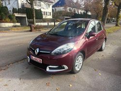 Violet Gebraucht 2014 Renault Scénic III Initiale Paris Van / Kleinbus | 5.450 € (Fairer Preis)