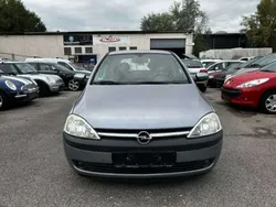Grau Gebraucht 2003 Opel Corsa Limousine | 850 € (Guter Preis)