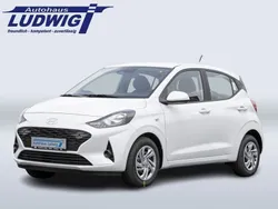 Weiß Gebraucht 2024 Hyundai i10 Select Kleinwagen | 13.900 € (Guter Preis)