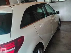 Schwarz Gebraucht 2018 Mercedes B180 Van / Kleinbus | 17.900 € (Etwas zu teuer)