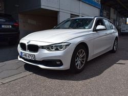 Weiß Gebraucht 2018 BMW 318 Advantage Kombi | 15.299 € (Guter Preis)