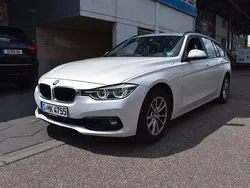 Weiß Gebraucht 2018 BMW 318 Advantage Kombi | 15.999 € (Guter Preis)