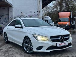 Weiß Gebraucht 2013 Mercedes CLA180 Night Limousine | 10.950 € (Etwas zu teuer)