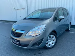 Braun Gebraucht 2013 Opel Meriva Van / Kleinbus | 6.690 € (Fairer Preis)