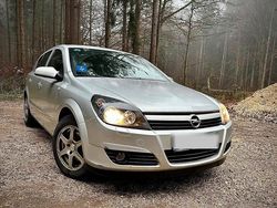 Silber Gebraucht 2006 Opel Astra Limousine | 799 € (Guter Preis)