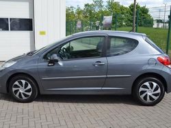 Grau Gebraucht 2012 Peugeot 207 Tendance Limousine | 1.990 € (Guter Preis)