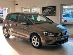 Braun Gebraucht 2016 VW Golf Sportsvan Allstar Van / Kleinbus | 16.590 € (Fairer Preis)