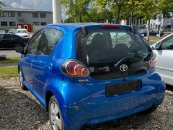 Blau Gebraucht 2009 Toyota Aygo Kleinwagen | 1.399 € (Guter Preis)