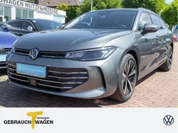 Grau Neu 2025 VW Passat Business Kombi | 44.940 € (Superpreis)