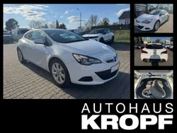 Weiss Gebraucht 2011 Opel Astra GTC Coupé | 7.980 € (Etwas zu teuer)